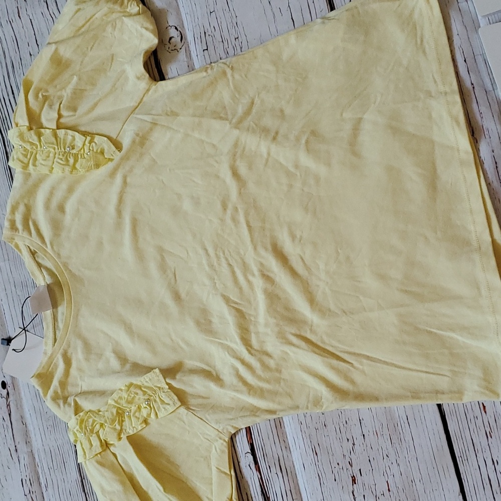 🆕️ ZARA GIRL'S CUTE BLOUSE 💛